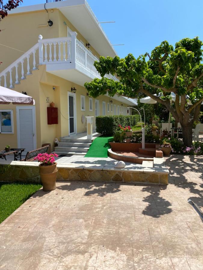 Pelagos Studios Amoudi Exterior foto