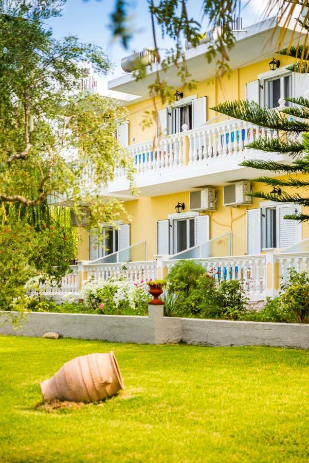 Pelagos Studios Amoudi Exterior foto